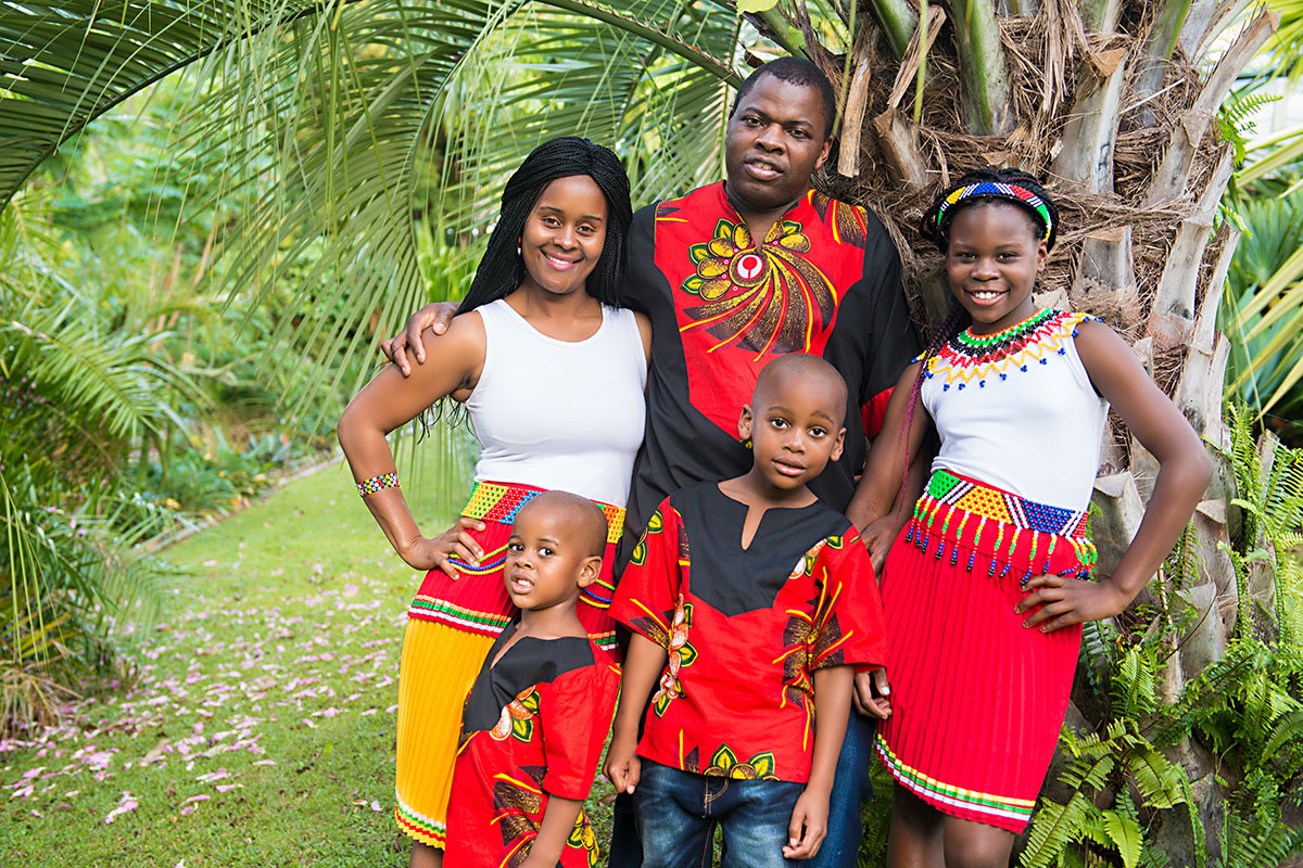 outdoor family portrait in traditional outfit, whangarei nz