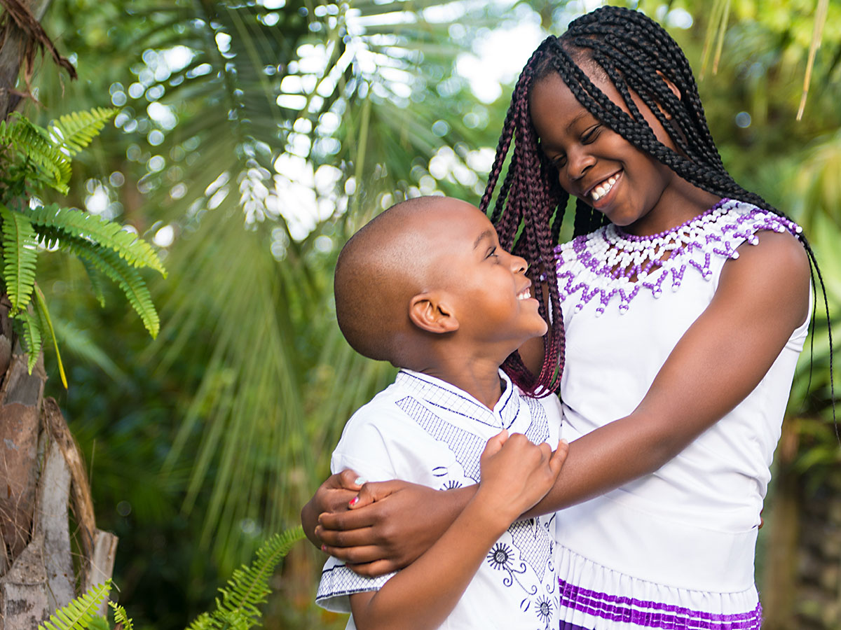 brother and sister - natural light portrait whangarei nz