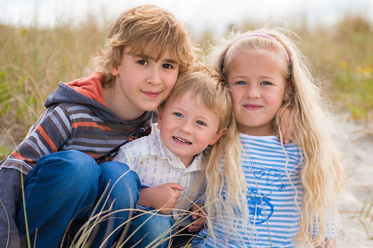 beach children portrait - 3 beautiful children