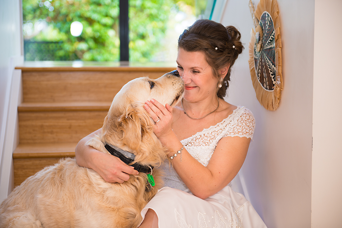 bride and her dog - wedding photographer Whhangarei NZ